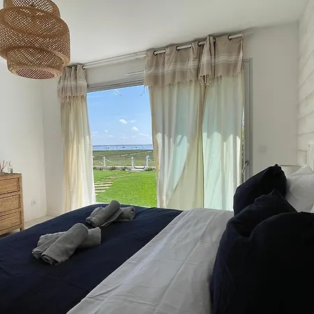 De Mer, Première Ligne, Et Piscine Villa *