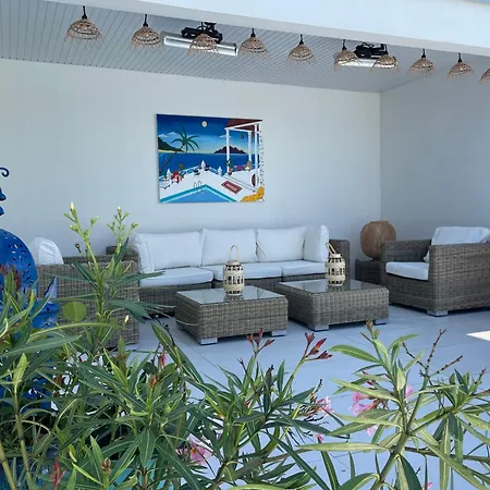 Villa De Mer, Premiere Ligne, Et Piscine