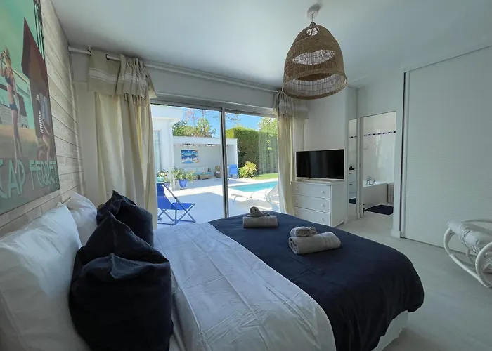 Villa De Mer, Première Ligne, Et Piscine *